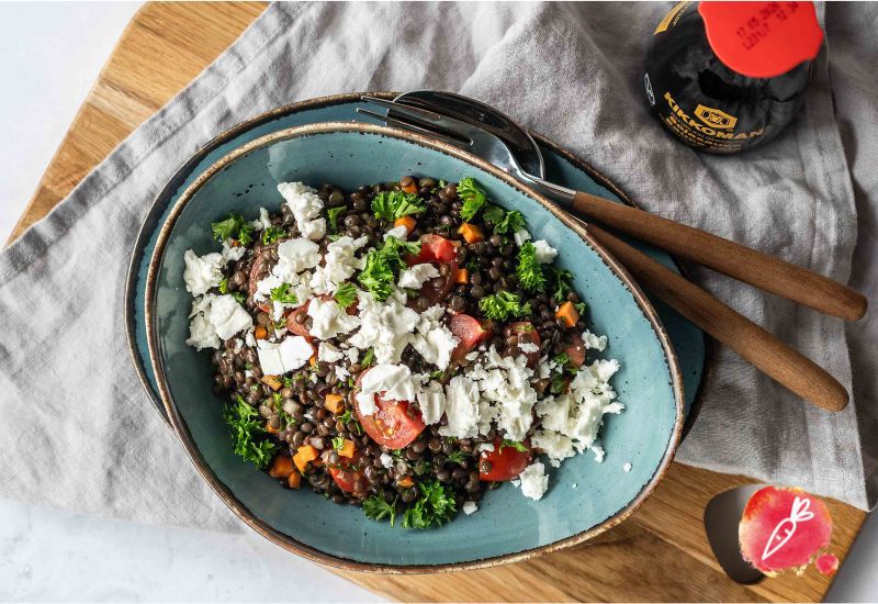 Linsensalat mit Tomaten und Feta