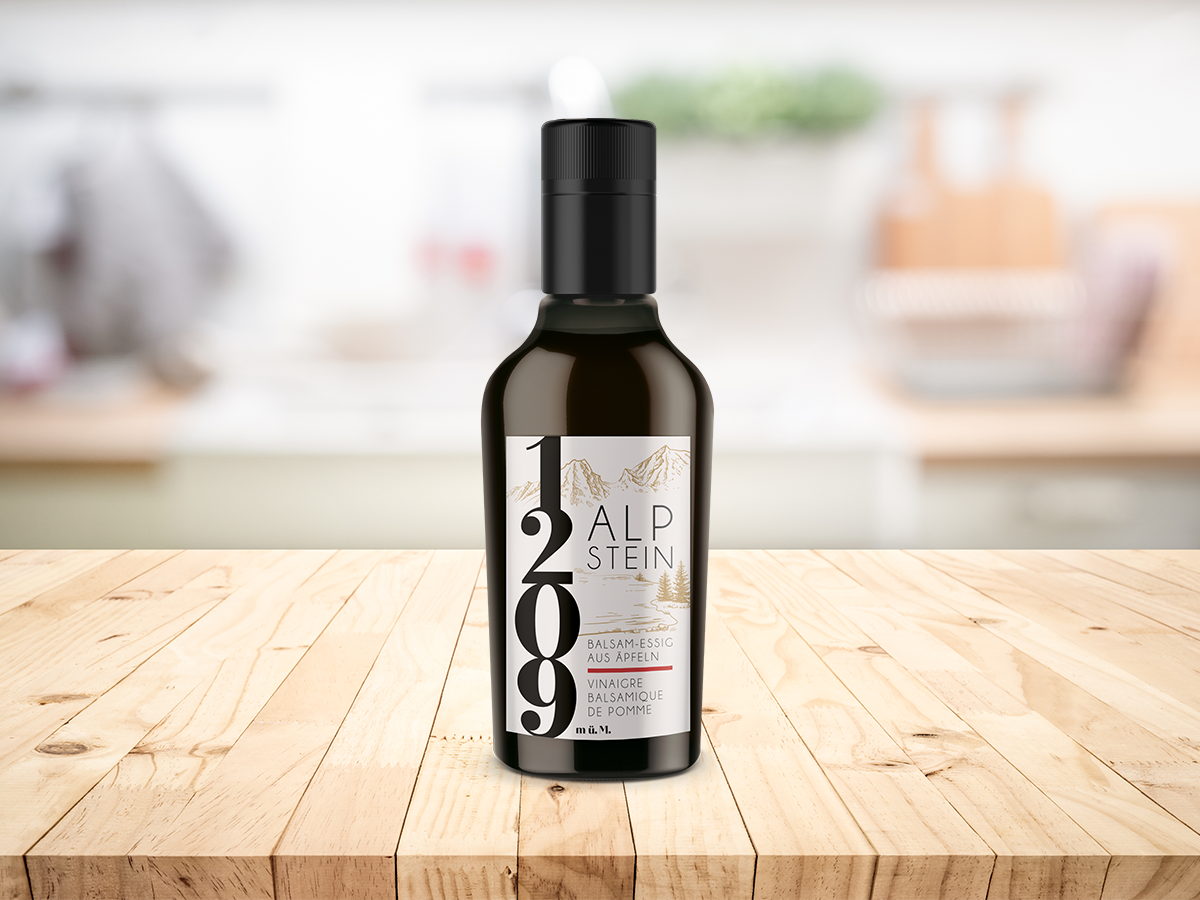 Alpstein Balsam-Essig aus Äpfeln 250 ml (CULINARIUM Ostschweiz) - Dieser Artikel wird in einer nicht GFSI zertifizierten Produktion hergestellt.
