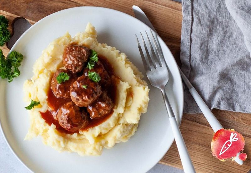 Hackbällchen mit Kartoffelstock